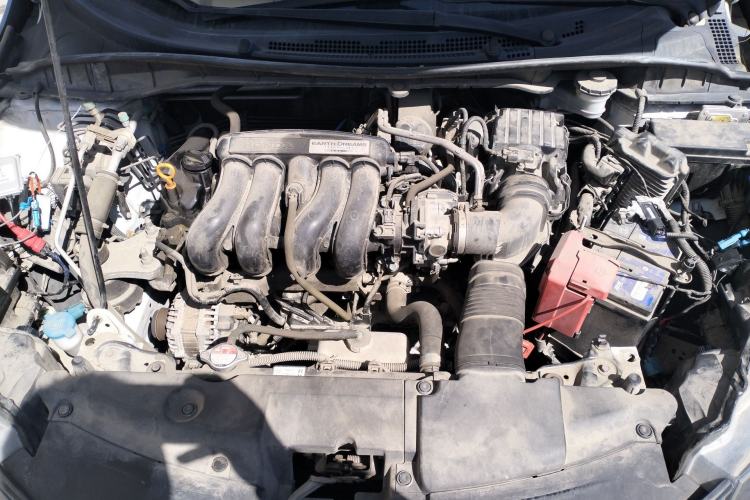 Used Honda Greiz 2016 1.5L CVT Comfort Version Engine Bay