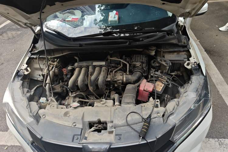 Used Honda Greiz 2016 1.5L CVT Fashion Edition Engine Bay