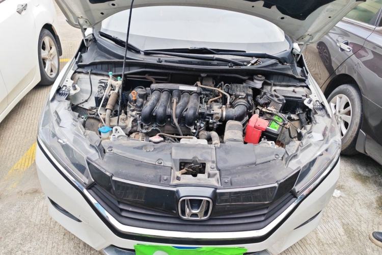 Used Honda Greiz 2016 1.5L CVT Classic Edition Engine Bay