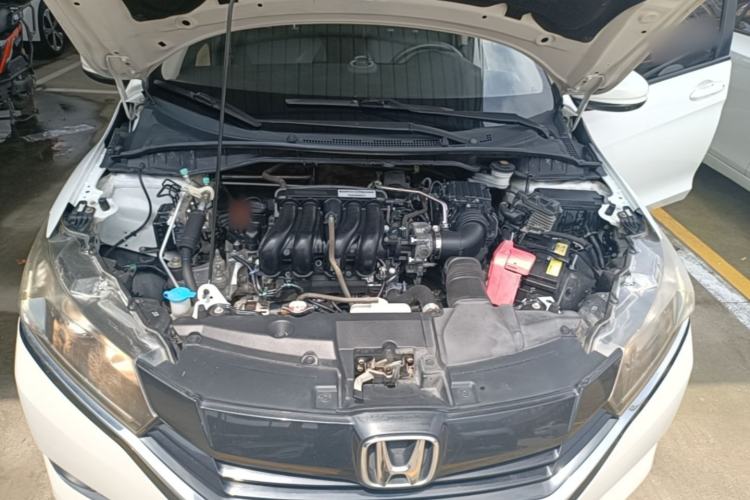 Used Honda Greiz 2016 1.5L CVT Comfort Version Engine Bay