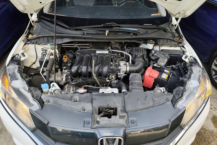 Used Honda Greiz 2016 1.5L CVT Classic Edition Engine Bay