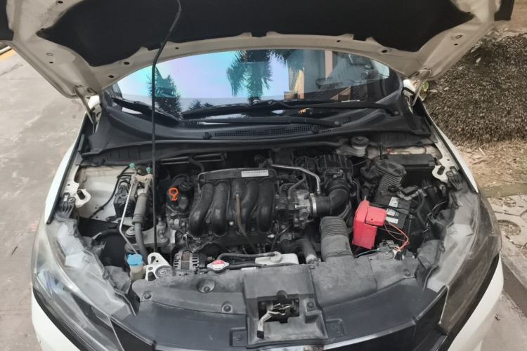 Used Honda Greiz 2016 1.5L CVT Classic Edition Engine Bay