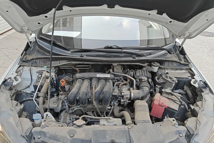 Used Honda Greiz 2016 1.5L CVT Classic Edition Engine Bay