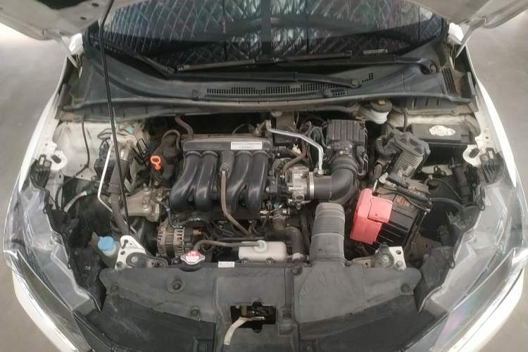 Used Honda Greiz 2016 1.5L CVT Classic Edition Engine Bay