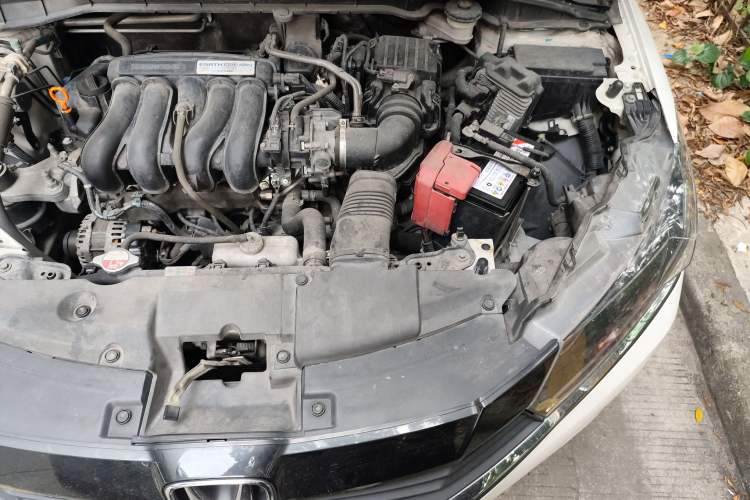 Used Honda Greiz 2016 1.5L CVT Classic Edition Engine Bay Left