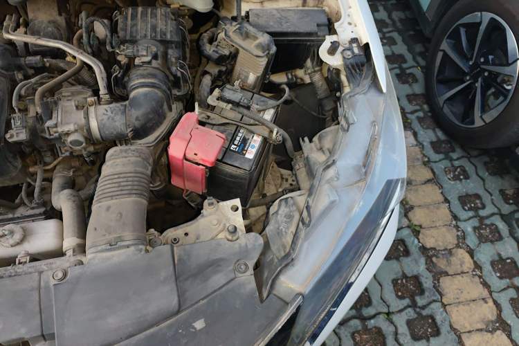Used Honda Greiz 2016 1.5L Manual Classic Edition Engine Bay Left