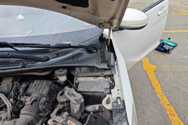 Used Honda Greiz 2016 1.5L CVT Classic Edition Engine Bay Left