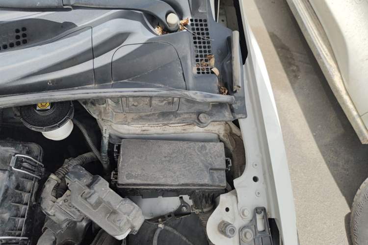 Used Honda Greiz 2016 1.5L CVT Classic Edition Engine Bay Left