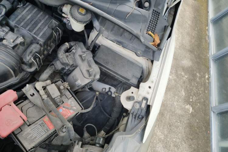 Used Honda Greiz 2016 1.5L CVT Comfort Version Engine Bay Left
