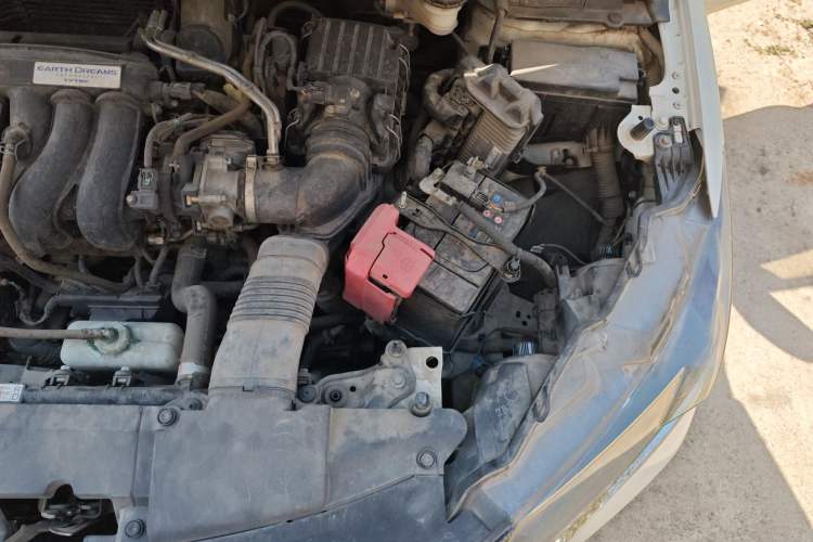 Used Honda Greiz 2016 1.5L CVT Classic Edition Engine Bay Left