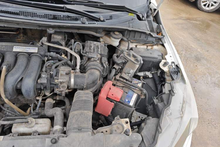 Used Honda Greiz 2016 1.5L CVT Comfort Version Engine Bay Left