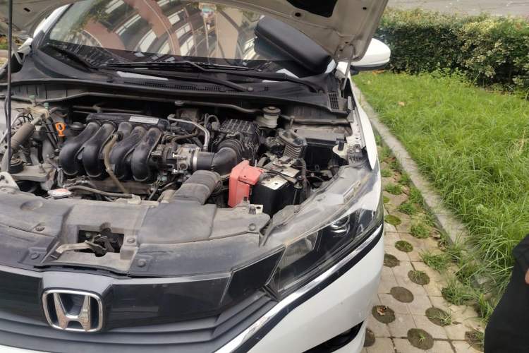 Used Honda Greiz 2016 1.5L CVT Classic Edition Engine Bay Left