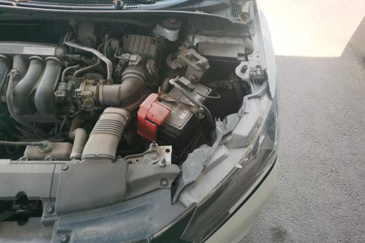 Used Honda Greiz 2016 1.5L CVT Classic Edition Engine Bay Left