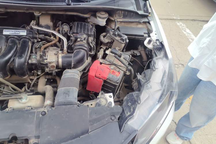 Used Honda Greiz 2016 1.5L CVT Comfort Version Engine Bay Left