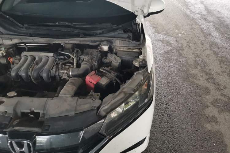 Used Honda Greiz 2016 1.5L CVT Fashion Edition Engine Bay Left