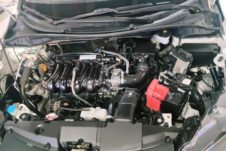 Used Honda Greiz 2016 1.5L CVT Classic Edition Engine Bay