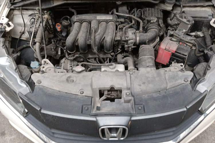 Used Honda Greiz 2016 1.5L CVT Classic Edition Engine Bay
