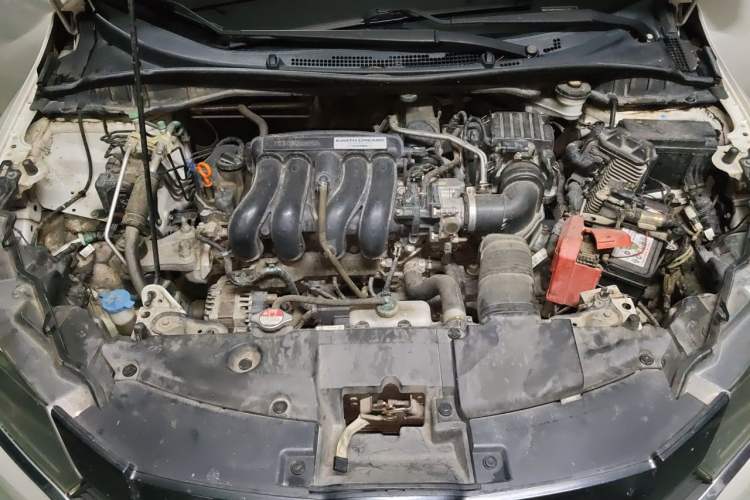 Used Honda Greiz 2016 1.5L CVT Classic Edition Engine Bay