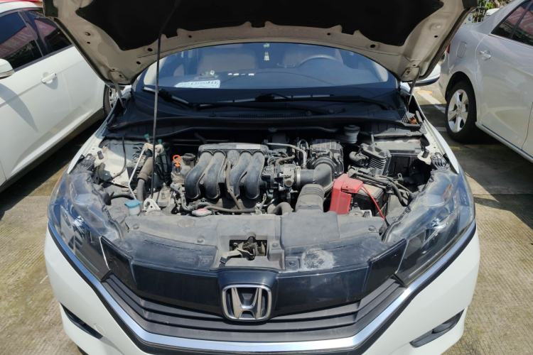 Used Honda Greiz 2016 1.5L CVT Classic Edition Engine Bay