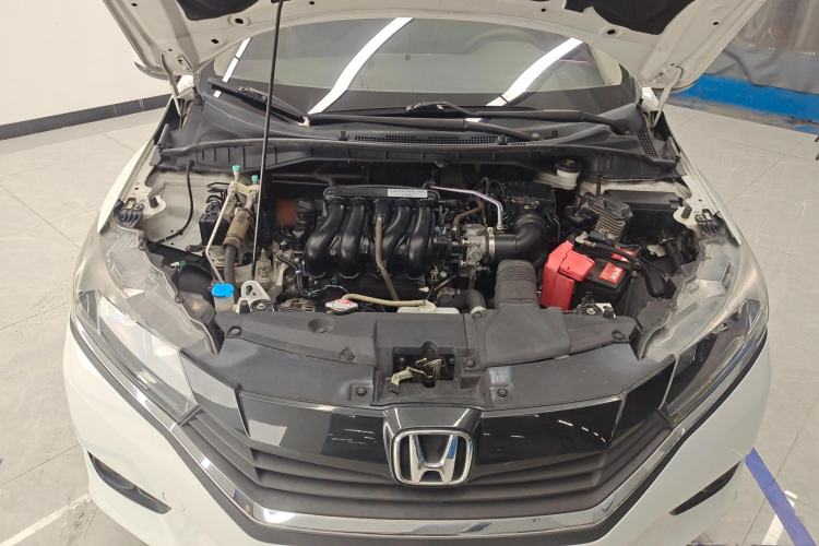 Used Honda Greiz 2016 1.5L CVT Classic Edition Engine Bay