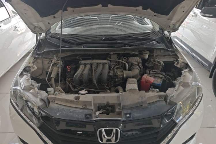 Used Honda Greiz 2016 1.5L CVT Fashion Edition Engine Bay