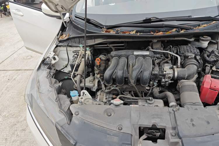 Used Honda Greiz 2016 1.5L CVT Classic Edition Engine Bay Right