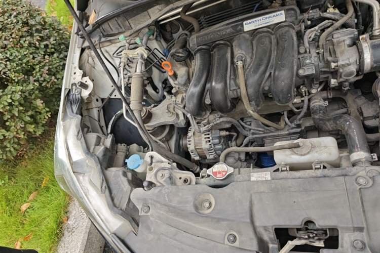 Used Honda Greiz 2016 1.5L CVT Classic Edition Engine Bay Right