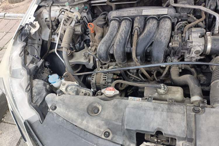 Used Honda Greiz 2016 1.5L CVT Luxury Edition Engine Bay Right
