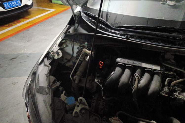 Used Honda Greiz 2016 1.5L CVT Classic Edition Engine Bay Right