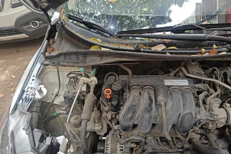 Used Honda Greiz 2016 1.5L CVT Classic Edition Engine Bay Right
