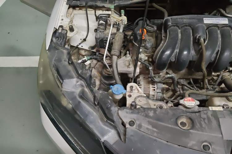 Used Honda Greiz 2016 1.5L CVT Classic Edition Engine Bay Right