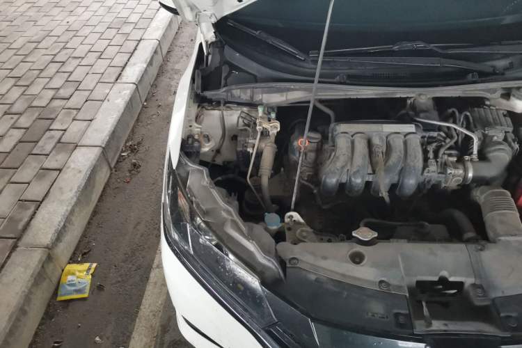 Used Honda Greiz 2016 1.5L CVT Fashion Edition Engine Bay Right