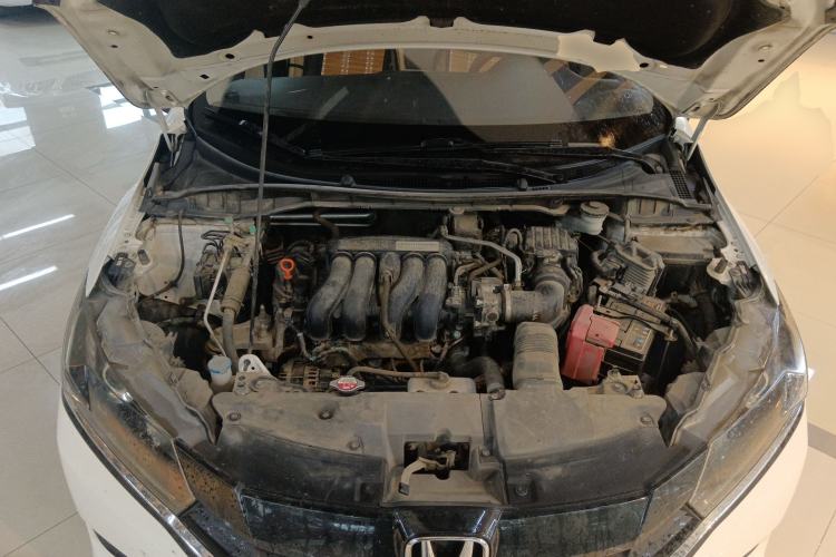 Used Honda Greiz 2016 1.5L Manual Classic Edition Engine Bay