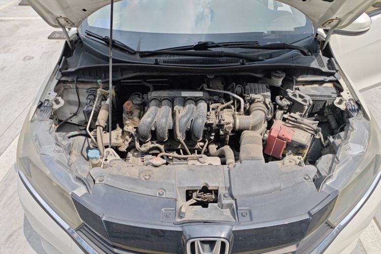 Used Honda Greiz 2016 1.5L CVT Classic Edition Engine Bay