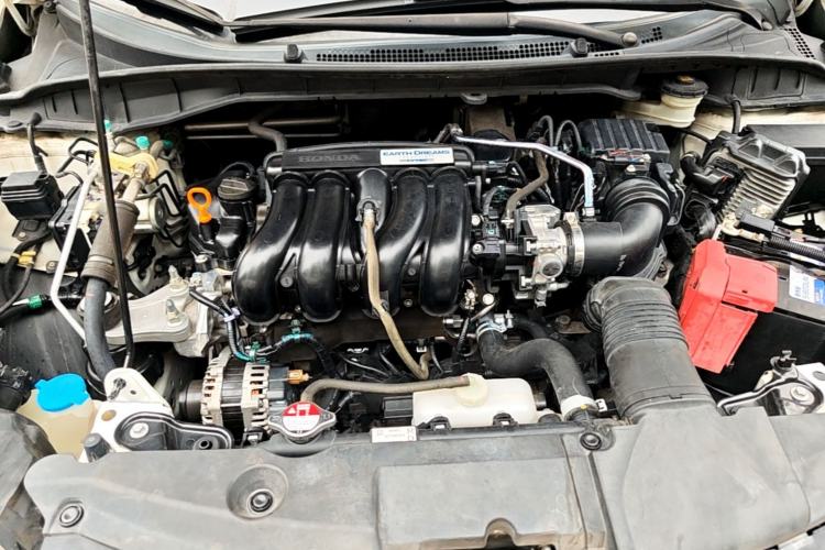 Used Honda Greiz 2016 1.5L CVT Luxury Edition Engine Bay