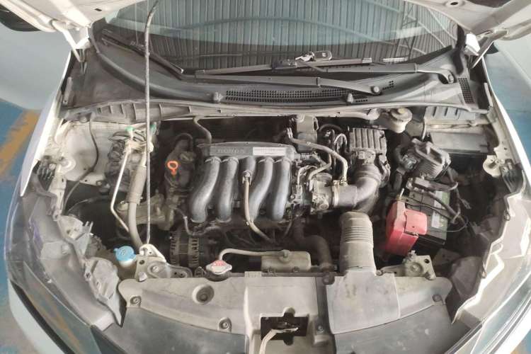 Used Honda Greiz 2016 1.5L CVT Classic Edition Engine Bay