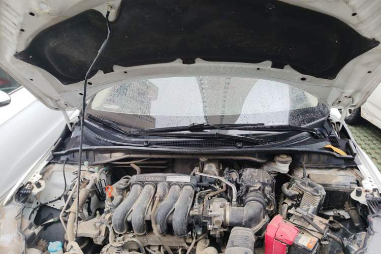 Used Honda Greiz 2016 1.5L Manual Classic Edition Engine Bay