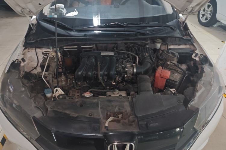 Used Honda Greiz 2016 1.5L CVT Classic Edition Engine Bay