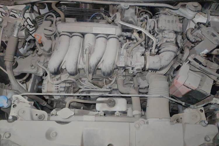 Used Honda Greiz 2016 1.5L CVT Luxury Edition Engine Bay