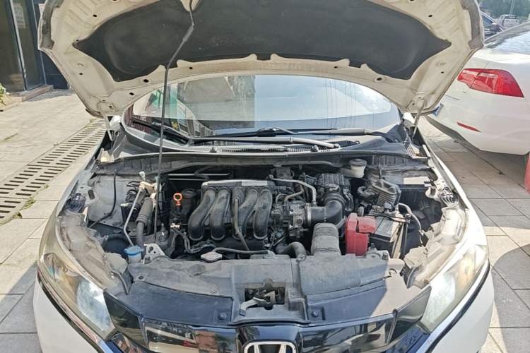 Used Honda Greiz 2016 1.5L CVT Classic Edition Engine Bay