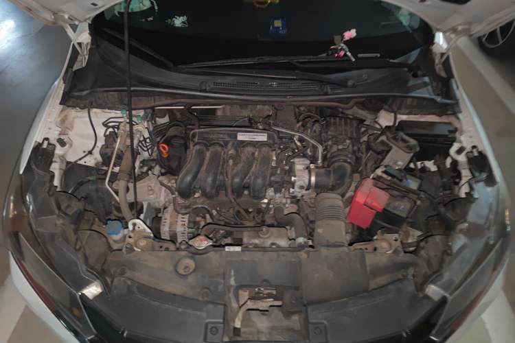 Used Honda Greiz 2016 1.5L CVT Classic Edition Engine Bay