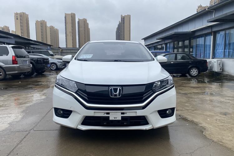 Used Honda Greiz 2016 1.5L CVT Fashion Edition Exterior 1