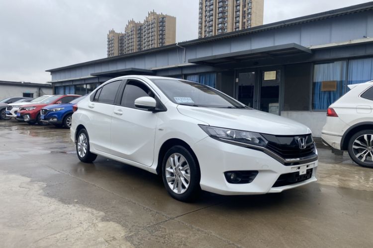 Used Honda Greiz 2016 1.5L CVT Fashion Edition Exterior 2