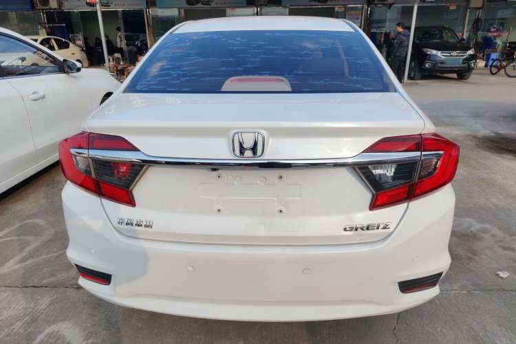 Used Honda Greiz 2016 1.5L CVT Classic Edition Exterior 2