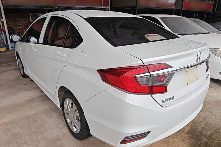 Used Honda Greiz 2016 1.5L CVT Classic Edition Exterior 2