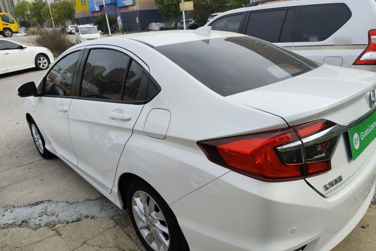Used Honda Greiz 2016 1.5L CVT Fashion Edition Exterior 2