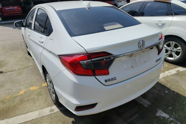 Used Honda Greiz 2016 1.5L CVT Classic Edition Exterior 2