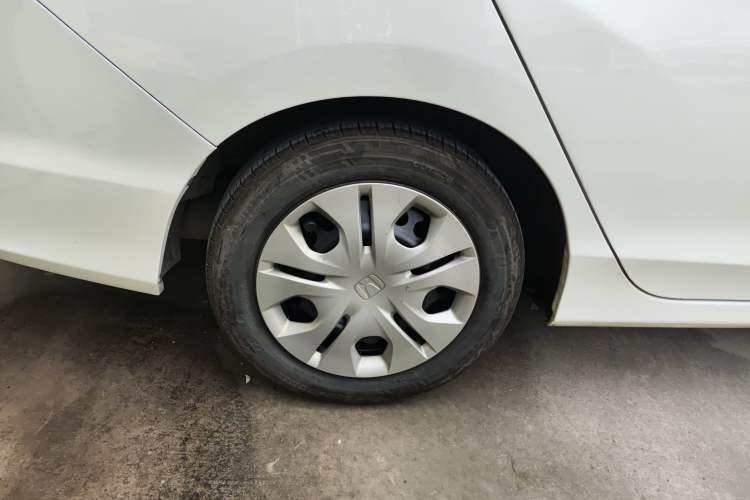 Used Honda Greiz 2016 1.5L CVT Classic Edition Exterior 3