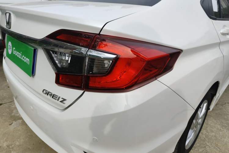 Used Honda Greiz 2016 1.5L CVT Fashion Edition Exterior 3