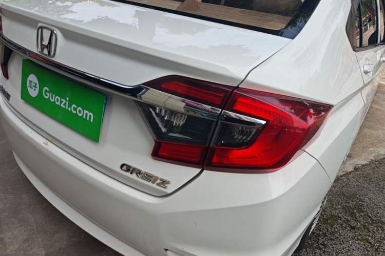 Used Honda Greiz 2016 1.5L CVT Classic Edition Exterior 3